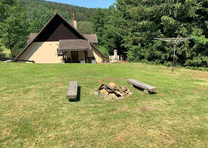 Chotevice * Hostinné